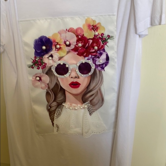 Top - Picture 2 of 2